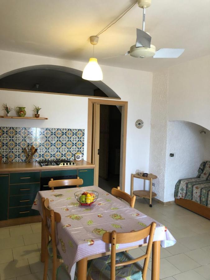 Hostel Beach House Giardini Naxos Exterior foto