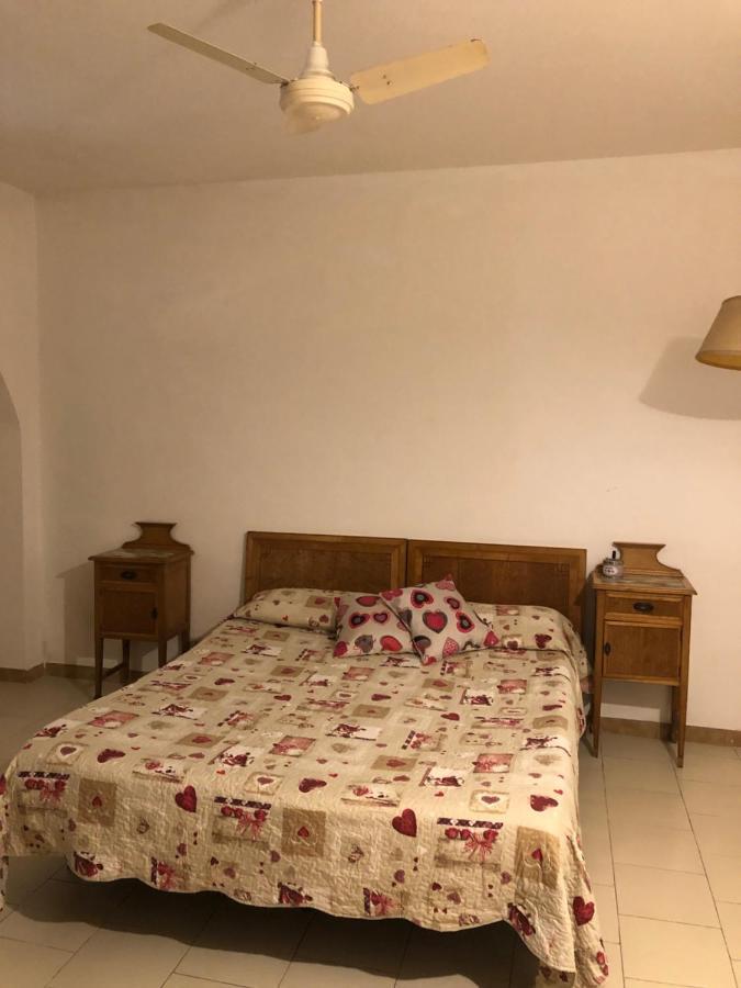 Hostel Beach House Giardini Naxos Exterior foto